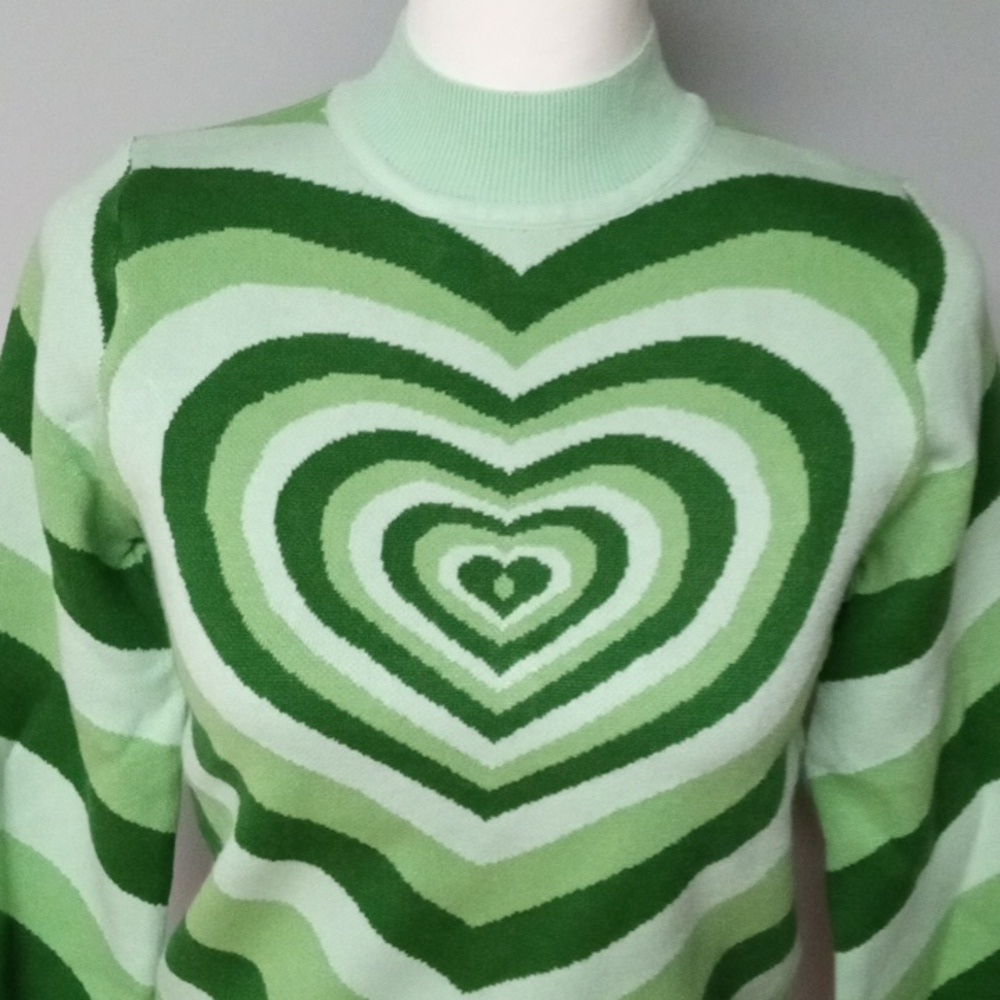NWT Green Heart Mock Neck Long Sleeve Sweater - Picture 11 of 11